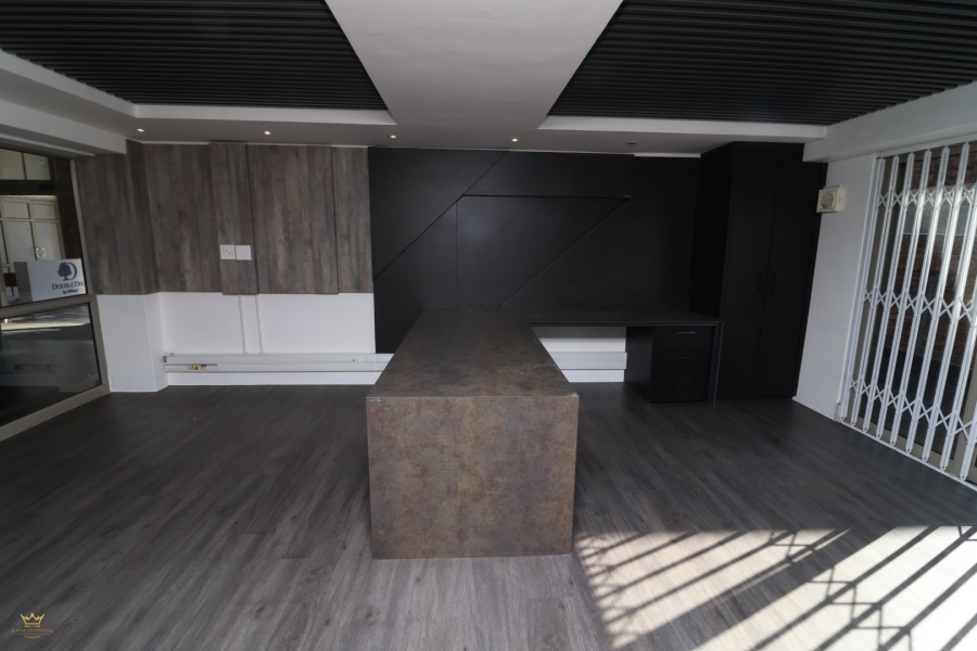 To Let commercial Property for Rent in Woodstock Western Cape